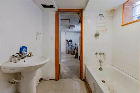 Bath - 2121 S 23 Ave, Broadview, IL 60155 photo 3 of 3