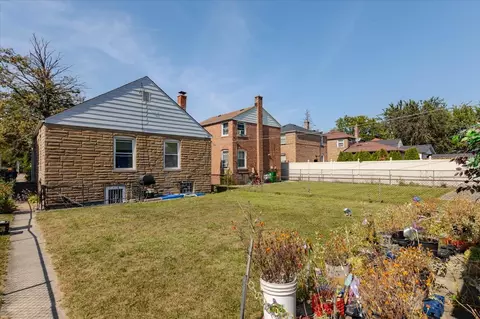 Exterior - 2121 S 23 Ave, Broadview, IL 60155 photo 2 of 4