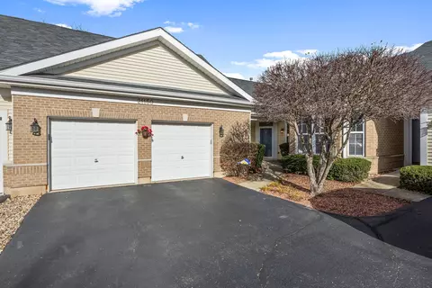 21150 W Cypress Ln, Plainfield, IL 60544
