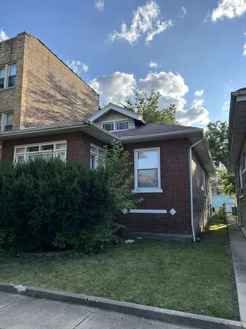 7950 S Justine St, Chicago, IL 60620