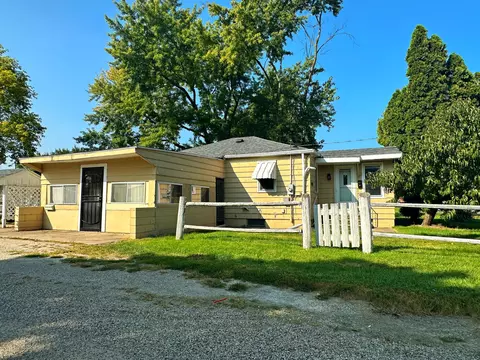 409 E 12th St, Streator, IL 61364