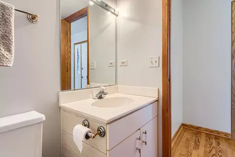 706 Dorset Cir, Wheeling, IL 60090 photo 7