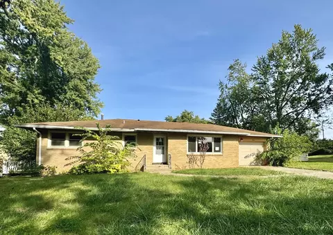 932 Marion Ln, Ottawa, IL 61350