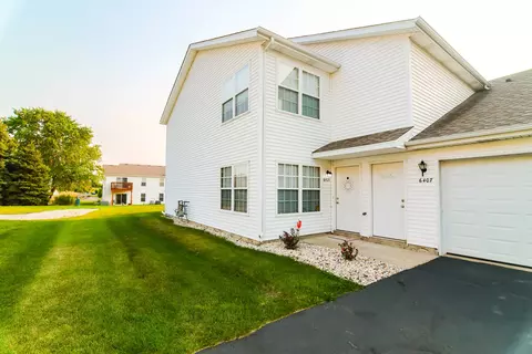 6405 Lanterne Dr #B, Loves Park, IL 61111