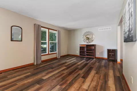 Living - 806 Landau Ln, Normal, IL 61761 photo 2 of 6