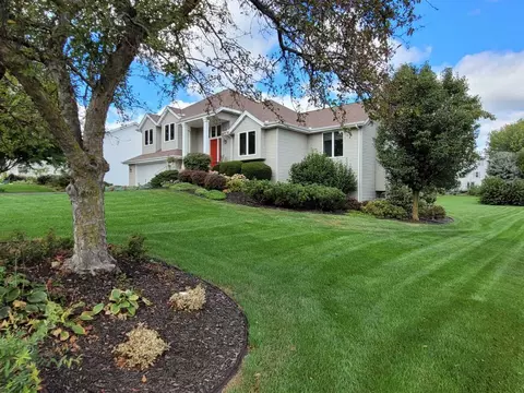 3916 E Whippoorwill Ln, Byron, IL 61010 photo 2