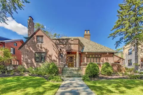 10532 S Hoyne Ave, Chicago, IL 60643