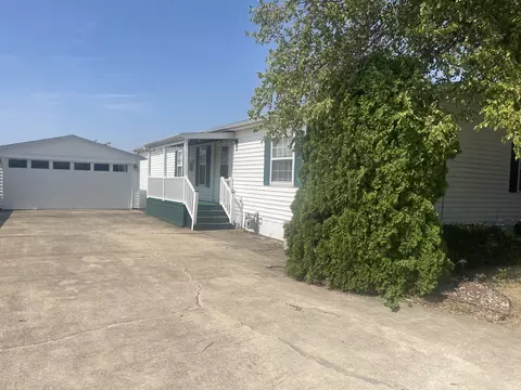 25740 Olympic Dr, Monee, IL 60449
