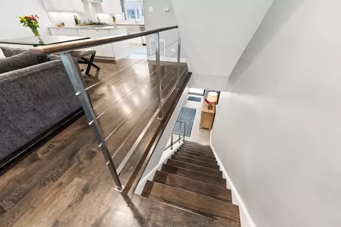 Entry Way - 1304 N Sutton Pl, Chicago, IL 60610 photo 3 of 3