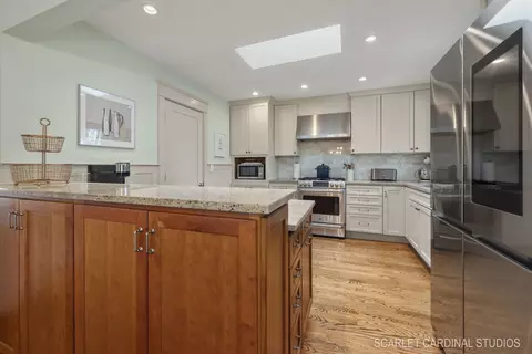 807 Stoddard Ave, Wheaton, IL 60187 photo 8