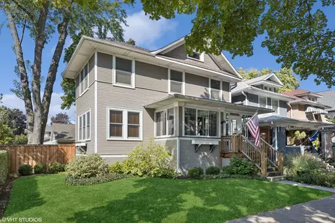 645 S East Ave, Oak Park, IL 60304