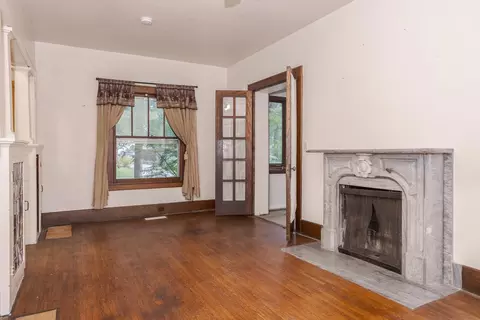1105 E Olive St, Bloomington, IL 61701 photo 5