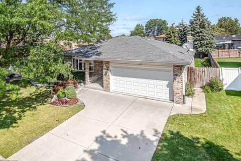 5640 W 81 Pl, Burbank, IL 60459