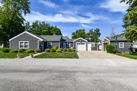 601 W South St, Pontiac, IL 61764