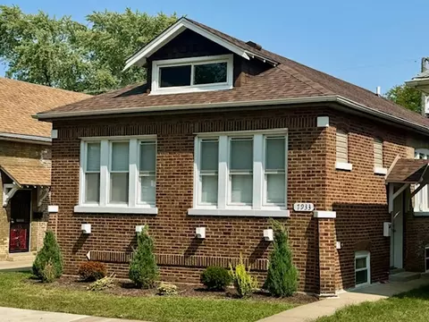 7933 S Avalon Ave, Chicago, IL 60619