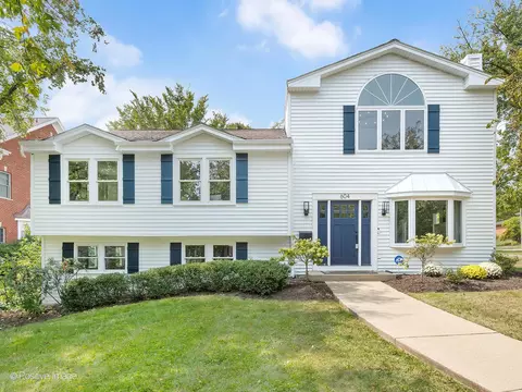 604 S Stough St, Hinsdale, IL 60521