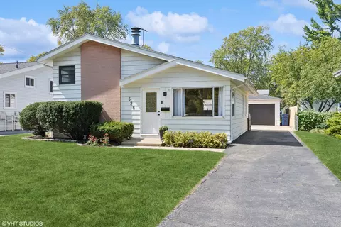 526 N Michigan Ave, Villa Park, IL 60181