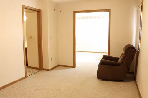 Living - 504 Jenkran Way #1, Morrison, IL 61270 photo 3 of 3
