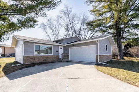 4351 188th Pl, Country Club Hills, IL 60478