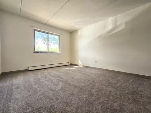 Bedroom - 563 Fairway View Dr #2E, Wheeling, IL 60090 photo 1 of 2