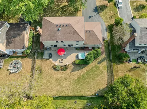 5406 Silent Brook Ln, Rolling Meadows, IL 60008 photo 7