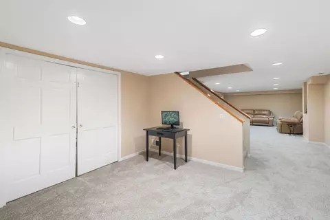 5406 Silent Brook Ln, Rolling Meadows, IL 60008 photo 30
