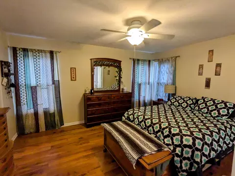 Bedroom - 1455 Misthaven Ln, Elgin, IL 60123 photo 1 of 5