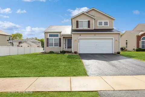 6421 Hummingbird Ln, Matteson, IL 60443