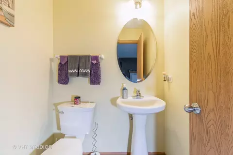 6421 Hummingbird Ln, Matteson, IL 60443 photo 17