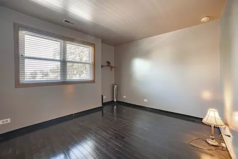 257 Brittany Trl, Elgin, IL 60120 photo 9