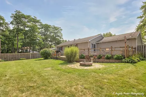 1614 W Oakleaf Dr, Mchenry, IL 60051 photo 27