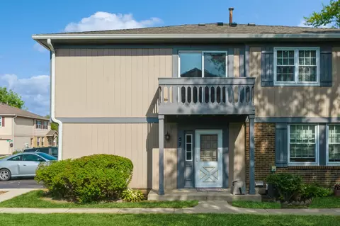 57 Basswood Dr #57, Vernon Hills, IL 60061