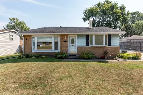 4203 122nd St, Pleasant Prairie, WI 53158