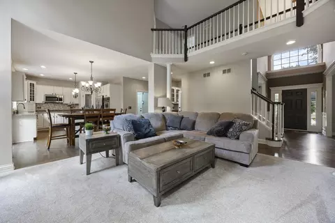 2177 Red Maple Ln, Aurora, IL 60502 photo 7