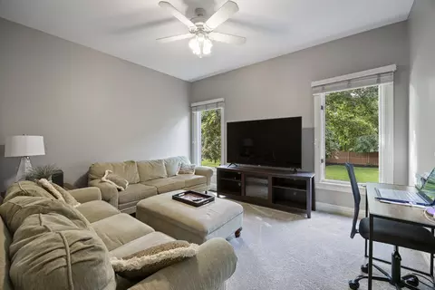 2177 Red Maple Ln, Aurora, IL 60502 photo 15