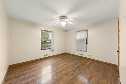 840 Whitlock Ave, Aurora, IL 60506 photo 7