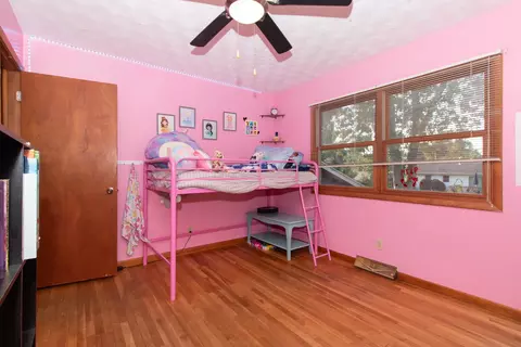 Bedroom - 505 E Summit St, Normal, IL 61761 photo 5 of 13