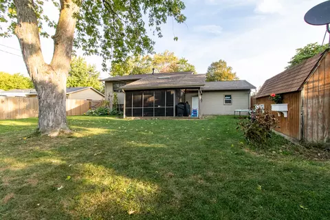Exterior - 505 E Summit St, Normal, IL 61761 photo 6 of 9