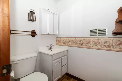 Bath - 505 E Summit St, Normal, IL 61761 photo 1 of 3