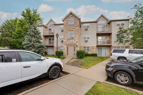 1538 W Sand Bar Ct #1D, Round Lake Beach, IL 60073