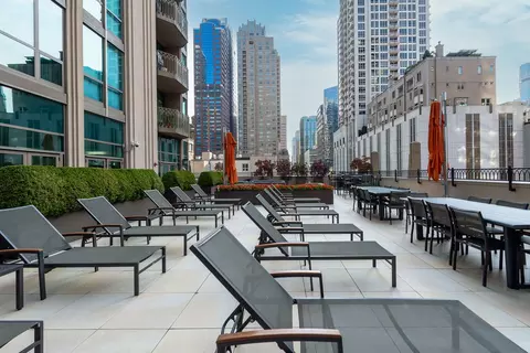 21 E Huron St #1104, Chicago, IL 60611 photo 28