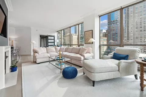 21 E Huron St #1104, Chicago, IL 60611 photo 3