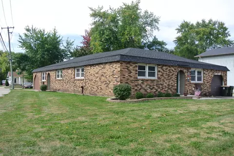 102 Appletree Ct, Yorkville, IL 60560