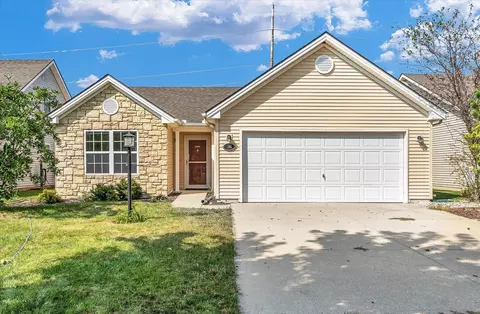 506 Lauterbur Ln, Champaign, IL 61822