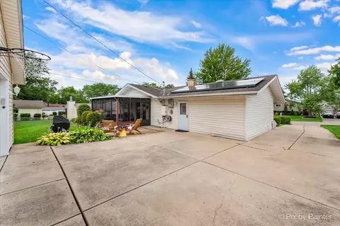 Other - 665 Frederick Ln, Hoffman Estates, IL 60169 photo 8 of 8