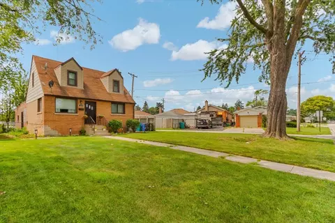 456 N Jackson Blvd, Hillside, IL 60162