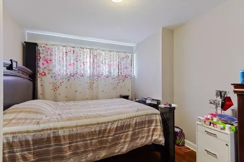Bedroom - 456 N Jackson Blvd, Hillside, IL 60162 photo 1 of 5