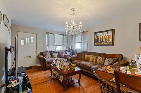 Living - 456 N Jackson Blvd, Hillside, IL 60162 photo 1 of 3