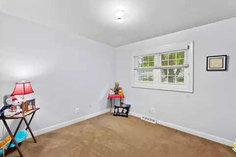 Bedroom - 1180 Squire Dr, Aurora, IL 60505 photo 2 of 5