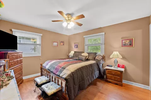 Bedroom - 1180 Squire Dr, Aurora, IL 60505 photo 1 of 5